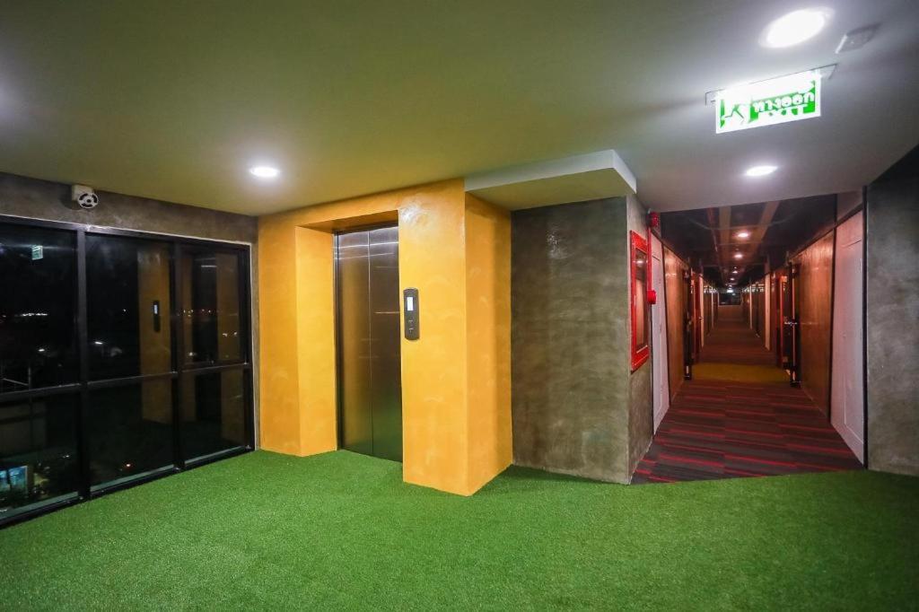 Ps Extra Hotel Хатъяй Экстерьер фото