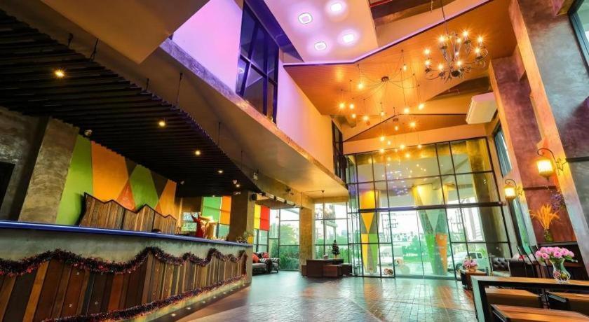 Ps Extra Hotel Хатъяй Экстерьер фото